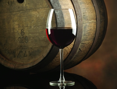 Τρίτη  21 Απριλίου 2015  στις 9μμ: «Ο όγκος των κρασιών και ο ρόλος του βαρελιού»